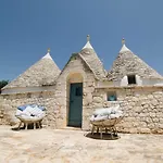 Trullo Leonora Villa